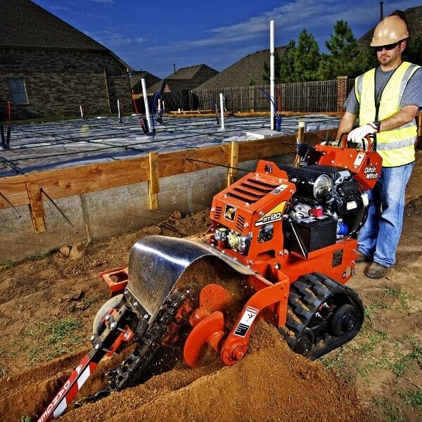 השכרת טרנצ'ר נסיעה הידראולית עומק 90 ס"מ